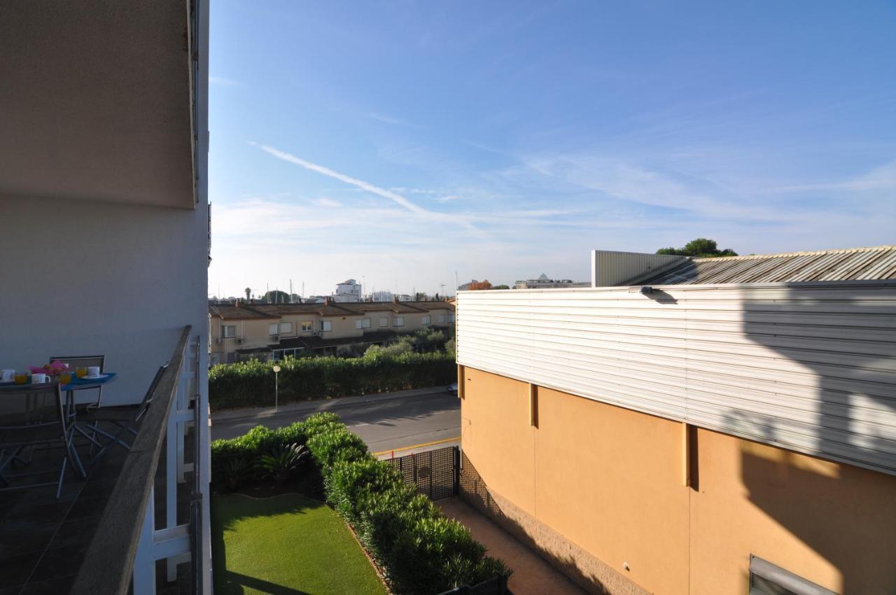 Rnet - 206 Apartments Roses Porto Mar Экстерьер фото