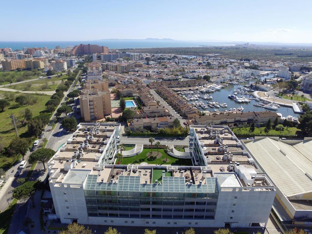 Rnet - 206 Apartments Roses Porto Mar Экстерьер фото